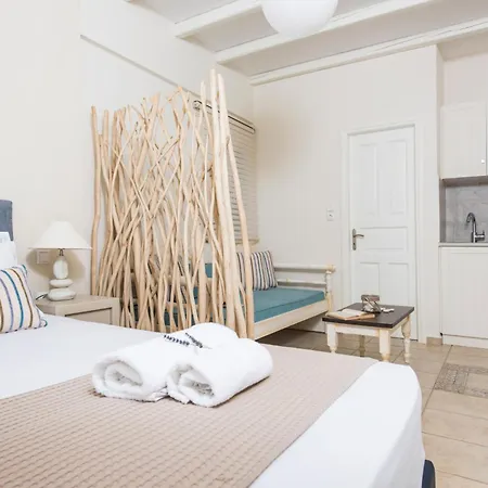 Naxia Apartment *