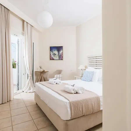 Naxia Apartment *